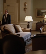 HOMELAND_-_E3X10_A_RED_WHEEL_BARROW_087.jpg