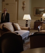 HOMELAND_-_E3X10_A_RED_WHEEL_BARROW_093.jpg
