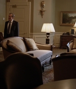 HOMELAND_-_E3X10_A_RED_WHEEL_BARROW_105.jpg