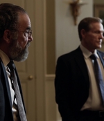 HOMELAND_-_E3X10_A_RED_WHEEL_BARROW_120.jpg