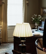 HOMELAND_-_E3X10_A_RED_WHEEL_BARROW_139.jpg