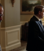 HOMELAND_-_E3X10_A_RED_WHEEL_BARROW_155.jpg
