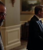 HOMELAND_-_E3X10_A_RED_WHEEL_BARROW_160.jpg