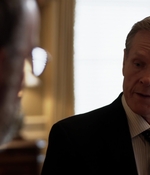 HOMELAND_-_E3X10_A_RED_WHEEL_BARROW_220.jpg