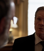 HOMELAND_-_E3X10_A_RED_WHEEL_BARROW_226.jpg