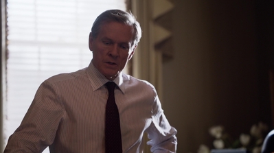 HOMELAND_-_E3X10_GOOD_NIGHT_220.jpg