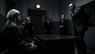 AGENTS_OF_SHIELD_-_E3X13_PARTING_SHOT_137.jpg