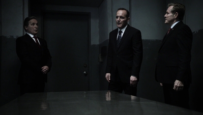 AGENTS_OF_SHIELD_-_E3X13_PARTING_SHOT_156.jpg