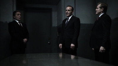 AGENTS_OF_SHIELD_-_E3X13_PARTING_SHOT_158.jpg