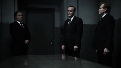 AGENTS_OF_SHIELD_-_E3X13_PARTING_SHOT_163.jpg
