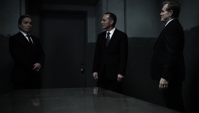 AGENTS_OF_SHIELD_-_E3X13_PARTING_SHOT_185.jpg