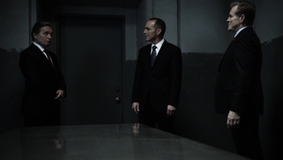 AGENTS_OF_SHIELD_-_E3X13_PARTING_SHOT_187.jpg