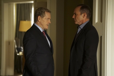 AGENTS_OF_SHIELD_-_E3X11_BOUNCING_BACK_STILLS_004.jpg