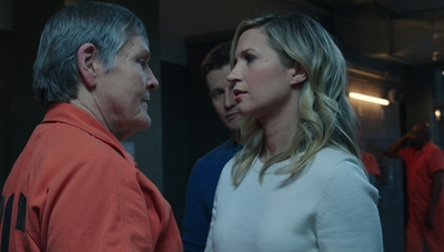 BLUE_BLOODS_-_E9X21_IDENTITY_258.jpg