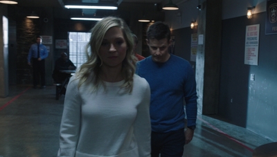 BLUE_BLOODS_-_E9X21_IDENTITY_293.jpg