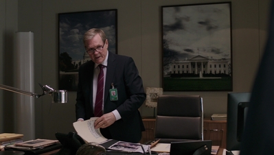 BERLIN_STATION_-_E1X09_THOMAS_SHAW_096.jpg