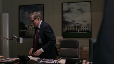 BERLIN_STATION_-_E1X09_THOMAS_SHAW_100.jpg