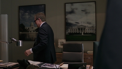 BERLIN_STATION_-_E1X09_THOMAS_SHAW_103.jpg