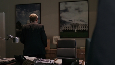 BERLIN_STATION_-_E1X09_THOMAS_SHAW_110.jpg