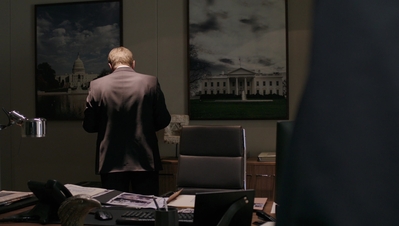 BERLIN_STATION_-_E1X09_THOMAS_SHAW_116.jpg