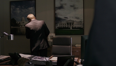BERLIN_STATION_-_E1X09_THOMAS_SHAW_119.jpg