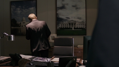 BERLIN_STATION_-_E1X09_THOMAS_SHAW_121.jpg