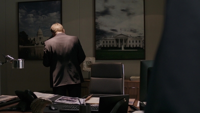 BERLIN_STATION_-_E1X09_THOMAS_SHAW_122.jpg
