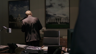 BERLIN_STATION_-_E1X09_THOMAS_SHAW_125.jpg
