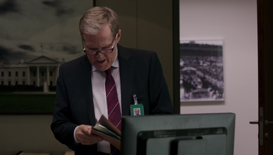 BERLIN_STATION_-_E1X09_THOMAS_SHAW_148.jpg