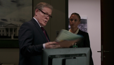 BERLIN_STATION_-_E1X09_THOMAS_SHAW_177.jpg