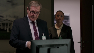BERLIN_STATION_-_E1X09_THOMAS_SHAW_186.jpg