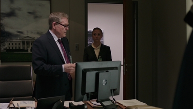 BERLIN_STATION_-_E1X09_THOMAS_SHAW_195.jpg