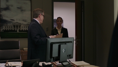 BERLIN_STATION_-_E1X09_THOMAS_SHAW_201.jpg