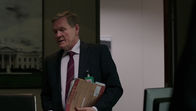 BERLIN_STATION_-_E1X09_THOMAS_SHAW_223.jpg