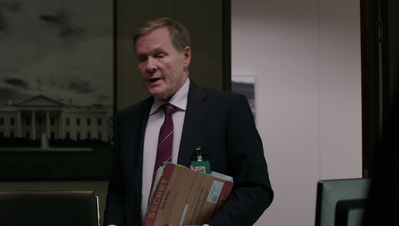 BERLIN_STATION_-_E1X09_THOMAS_SHAW_228.jpg