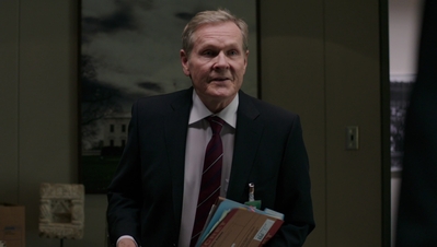 BERLIN_STATION_-_E1X09_THOMAS_SHAW_243.jpg
