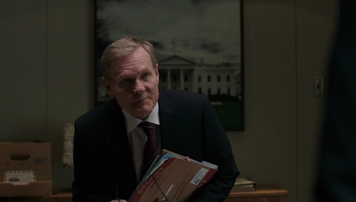 BERLIN_STATION_-_E1X09_THOMAS_SHAW_248.jpg