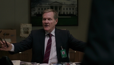 BERLIN_STATION_-_E1X09_THOMAS_SHAW_262.jpg
