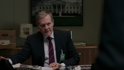 BERLIN_STATION_-_E1X09_THOMAS_SHAW_295.jpg
