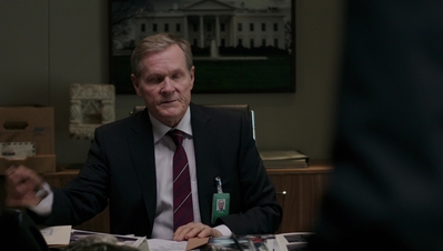 BERLIN_STATION_-_E1X09_THOMAS_SHAW_314.jpg
