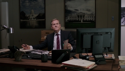 BERLIN_STATION_-_E1X09_THOMAS_SHAW_388.jpg