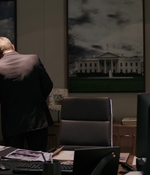 BERLIN_STATION_-_E1X09_THOMAS_SHAW_120.jpg