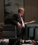 BERLIN_STATION_-_E1X09_THOMAS_SHAW_144.jpg