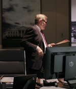 BERLIN_STATION_-_E1X09_THOMAS_SHAW_145.jpg