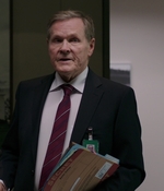 BERLIN_STATION_-_E1X09_THOMAS_SHAW_230.jpg