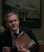 BERLIN_STATION_-_E1X09_THOMAS_SHAW_251.jpg