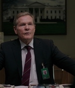 BERLIN_STATION_-_E1X09_THOMAS_SHAW_265.jpg