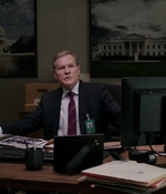 BERLIN_STATION_-_E1X09_THOMAS_SHAW_384.jpg