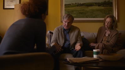 FULL_CIRCLE_-_E1X04_SAFE_IN_THE_CIRCLE_105.jpg