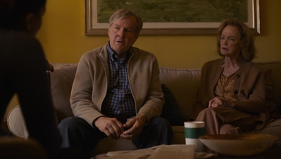 FULL_CIRCLE_-_E1X04_SAFE_IN_THE_CIRCLE_166.jpg